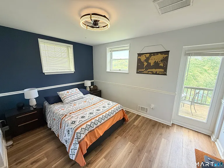 116 River Rd #2 IN-LAW — Photo 8