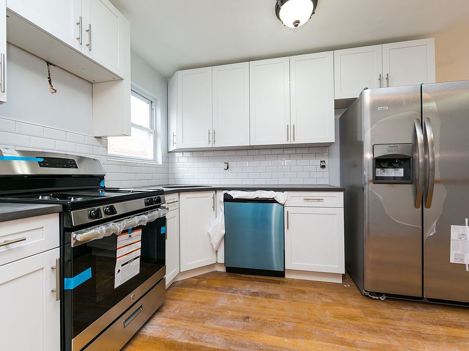 1st image of 11640 200th St
