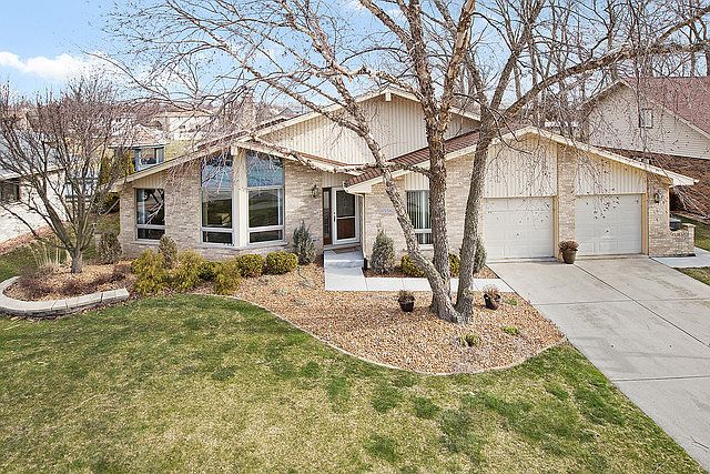 1st image of 11556 Brookwood Dr