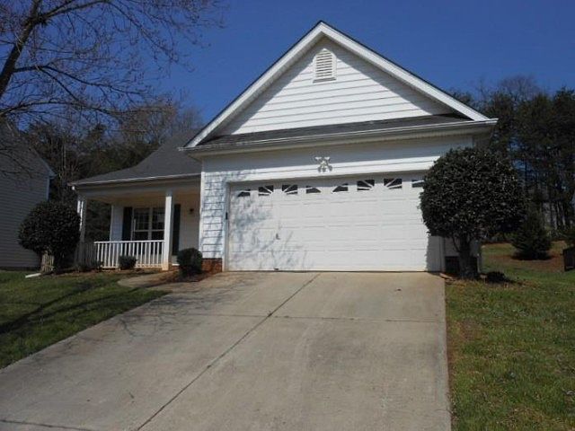 1st image of 6026 Spanish Moss Ln