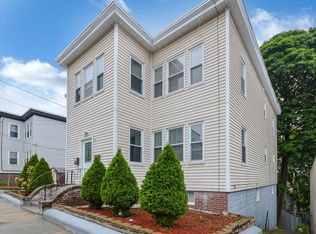 32 Warren Ave, Chelsea, MA 02150