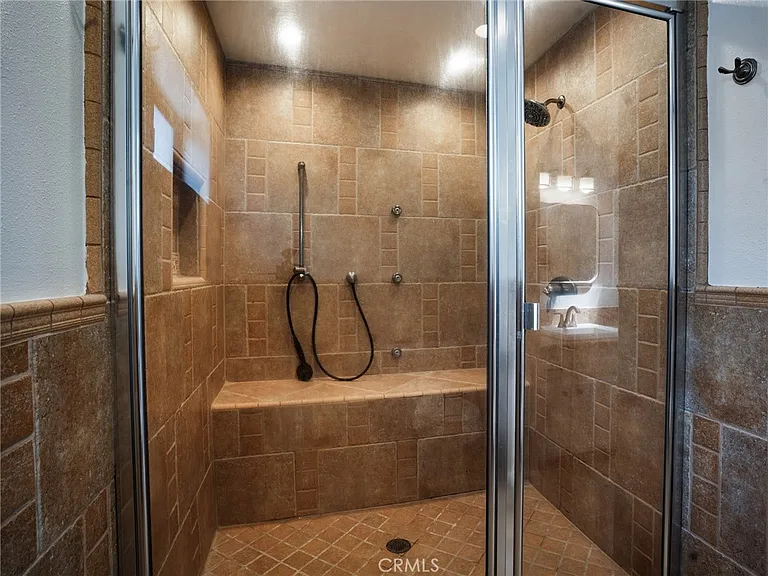 355 Pershing Dr #B — Photo 33