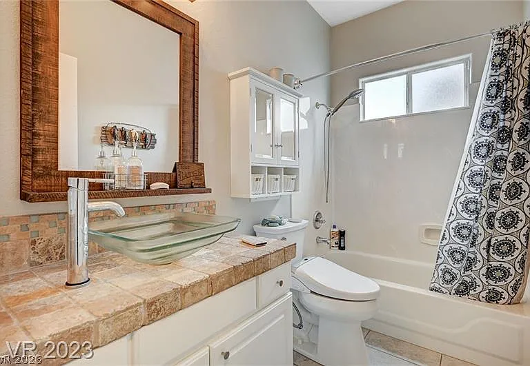 987 Cutter St — Photo 14