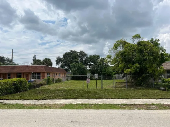 1615 NW 8th Ave, Fort Lauderdale, FL 33311