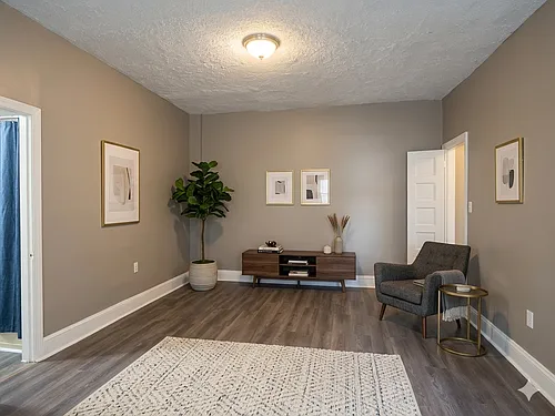 4637 Leiper St #7 Photo 1