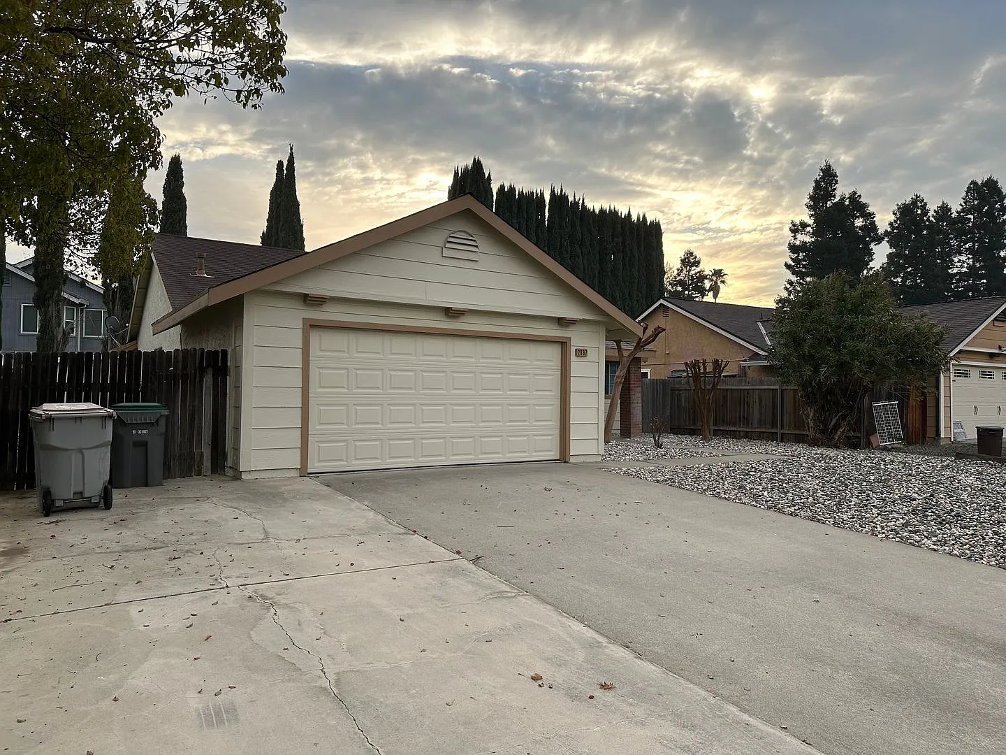 2897 Mareca Way photo 1