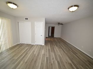 928 Ohio Pike APT 511, Cincinnati, OH 45245