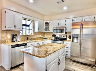 488 Wahoo Rd, Panama City Beach, FL 32408