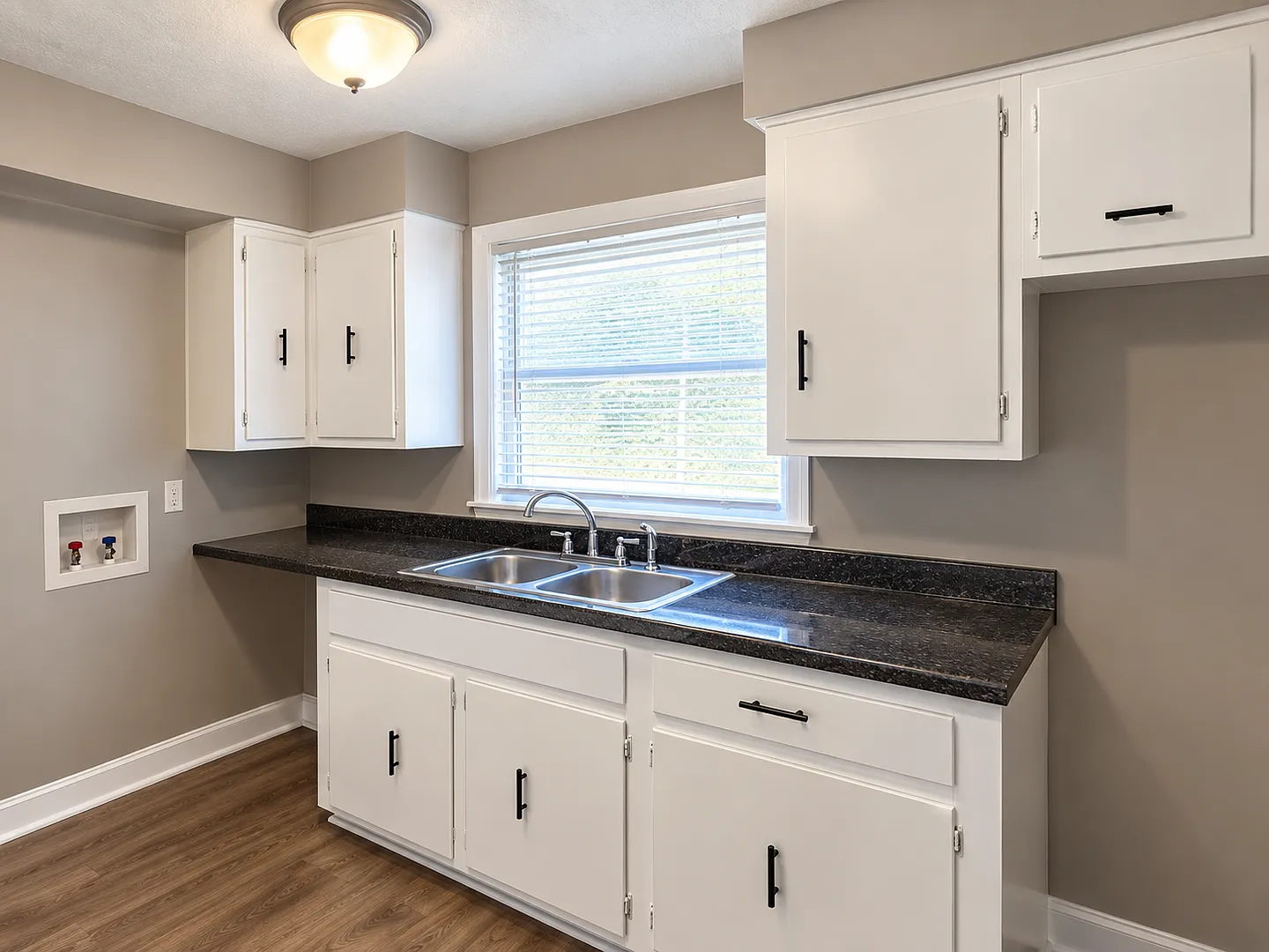 2066 Benton Street — Photo 3