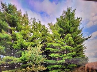 E Schrock Rd, Waterloo, IA 50701