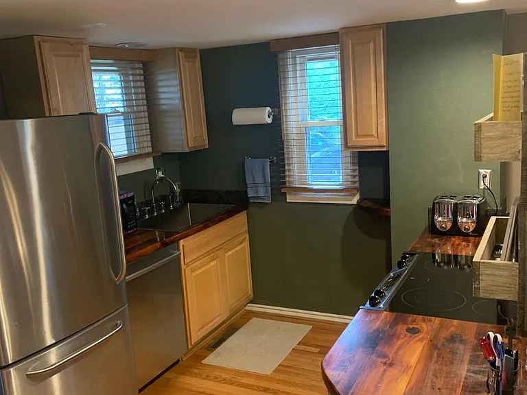 1039 Maxwell Ave #2.0 — Photo 6