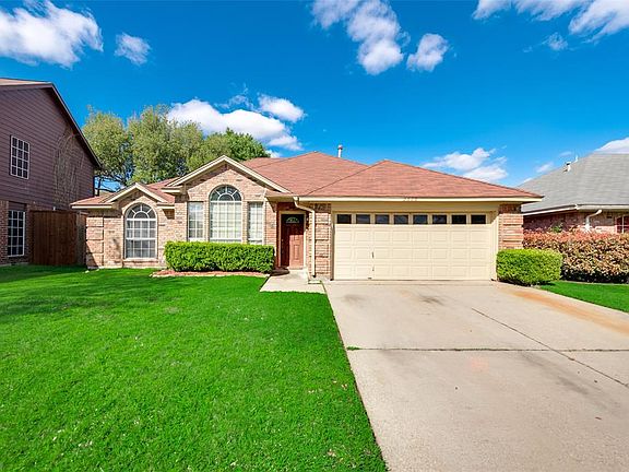 2nd image of 2868 Ironwood Dr