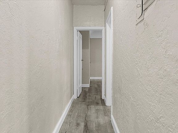 5th image of 118 N Westmoreland Ave APT 108