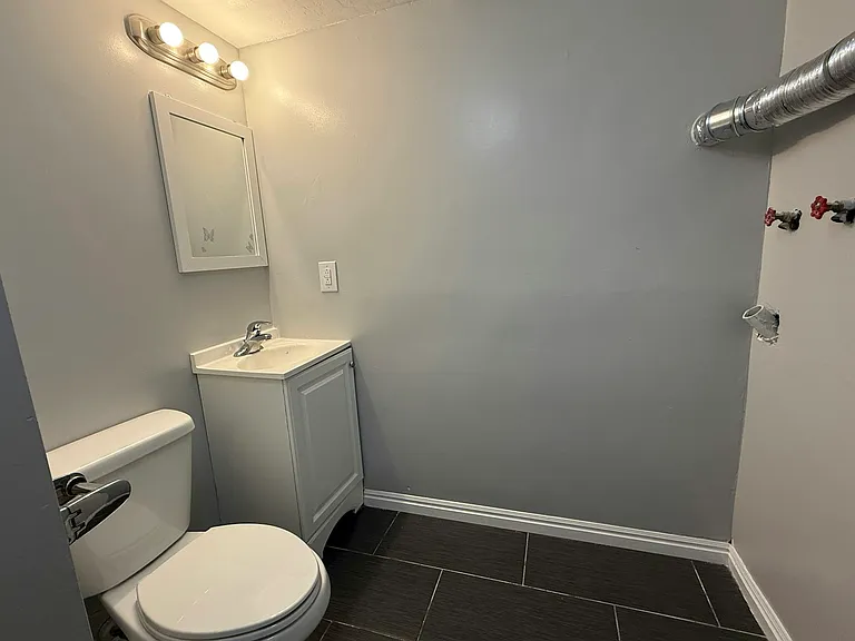 3556 S 8150 W — Photo 11
