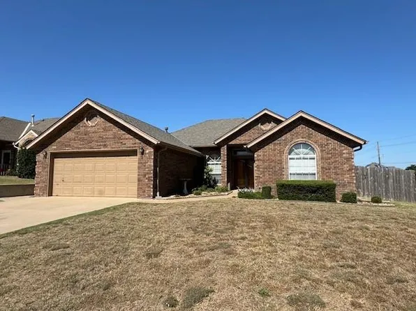 1214 Castle Creek St, Shawnee, OK 74804