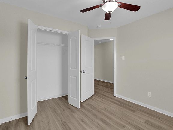 5th image of 12302 Wavecrest Rd