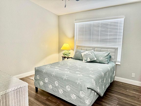 5th image of 4350 SW 13 Avenue