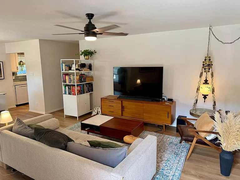 700 Nelray Blvd #1 — Photo 12