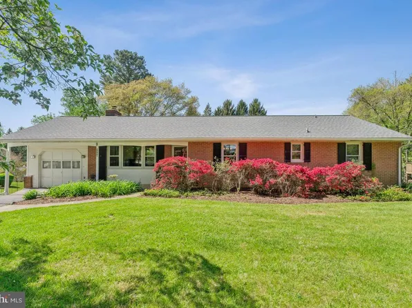 9949 Frederick Rd, Ellicott City, MD 21042