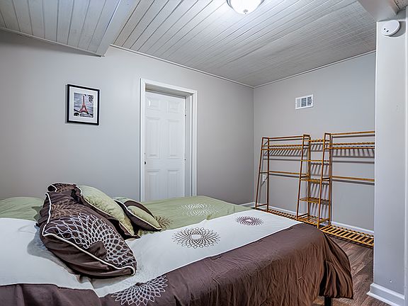 2nd image of 7019 Vesta Way #14946903