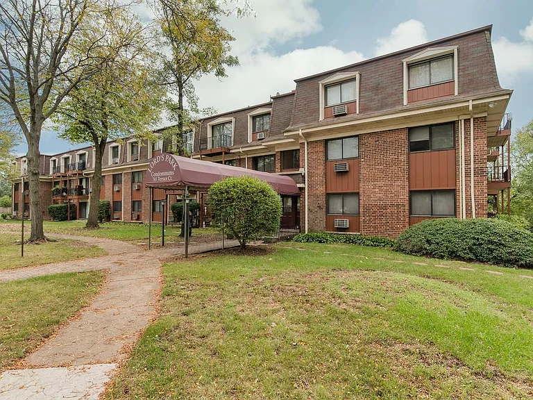 765 Terrace Ct — Photo 7