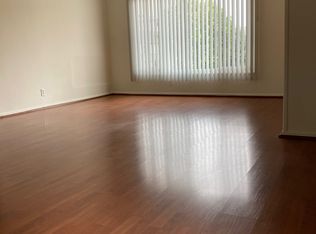 11124 Camarillo St APT 12, North Hollywood, CA 91602