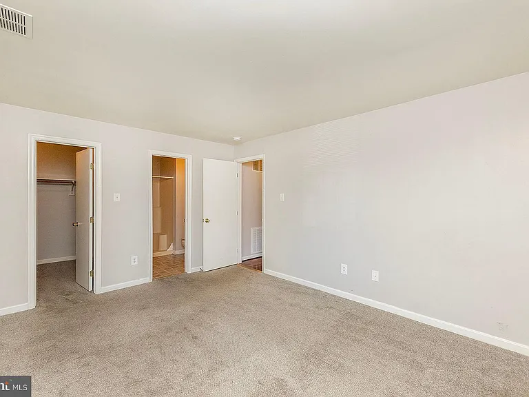 113 Timberlake Ter #6 — Photo 20