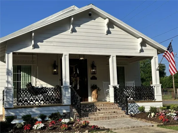 734 W Magnolia St, Ville Platte, LA 70586