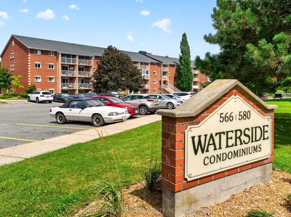 580 Armstrong Rd #114, Kingston, ON K7M 8M3