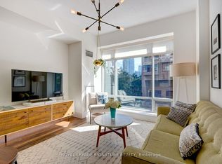 500 Queens Quay W #208, Toronto, ON M5V 3K8
