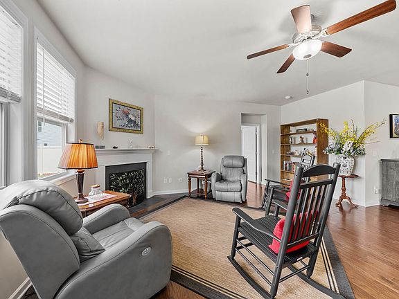 2nd image of 6225 Birchtree Dr