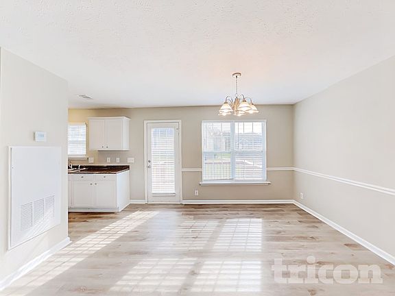 4th image of 1421 E Nir Shreibman Blvd