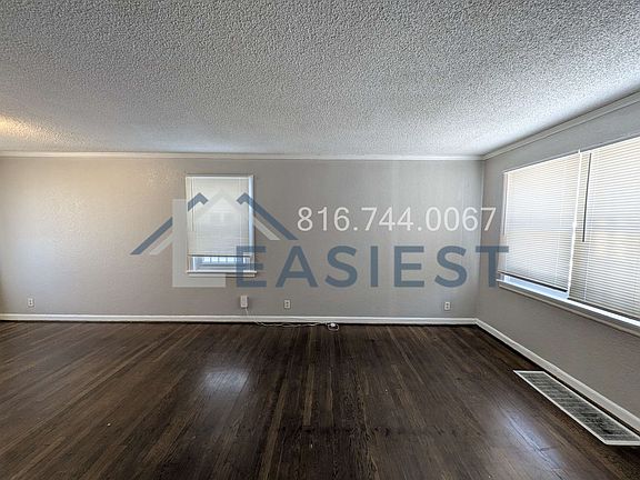 3rd image of 5503 Wabash Ave