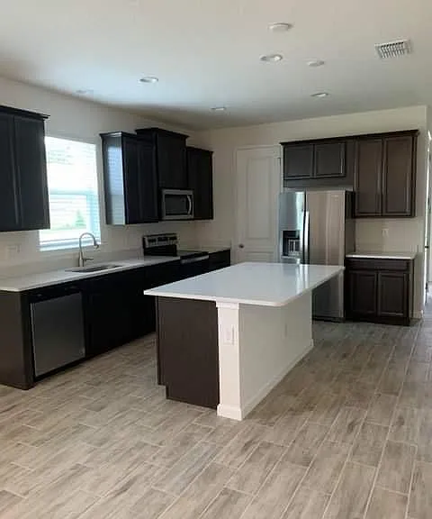 11532 Cedar Valley Dr — Photo 4