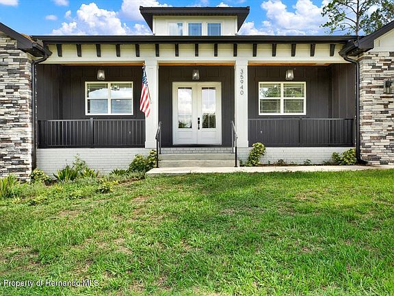 3rd image of 35940 Ramsey Ridge Dr
