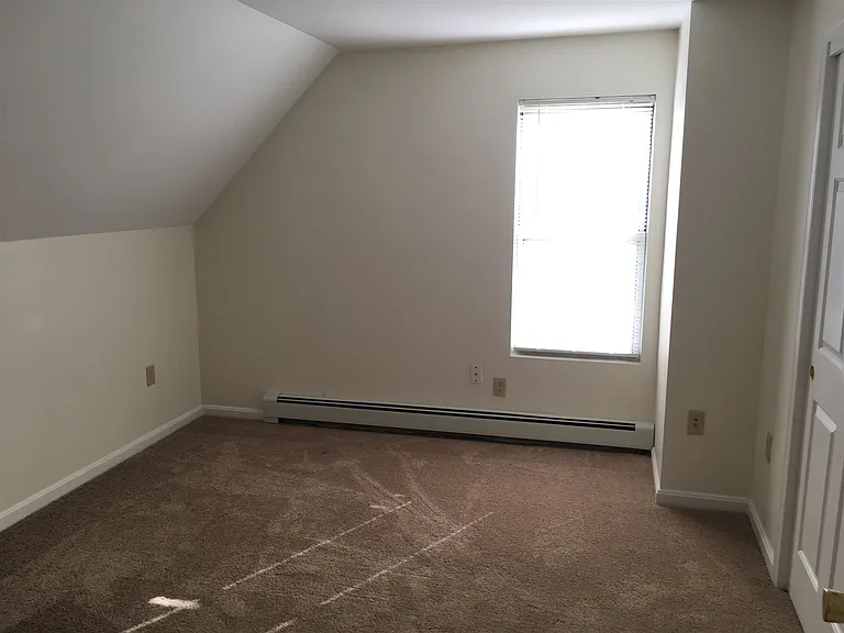 26 Bath St #3 — Photo 32