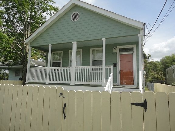 2nd image of 9025 Green St