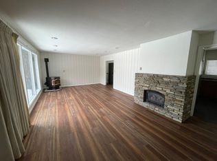 1815 Old Mammoth Rd, Mammoth Lakes, CA 93546