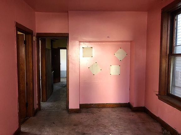 3rd image of 7009 S Paulina St