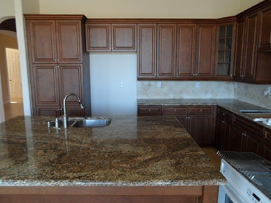 2nd image of 8260 NW 122nd Ln