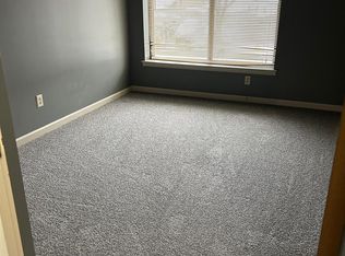 48 Muirfield Dr #C, Reading, PA 19607