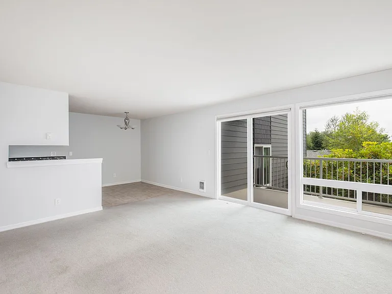 1113 Kirkland Ave #1B — Photo 6