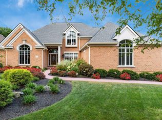 838 Cambridge Ct, Worthington, OH 43085