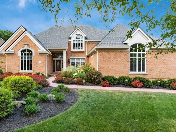 838 Cambridge Ct, Worthington, OH 43085