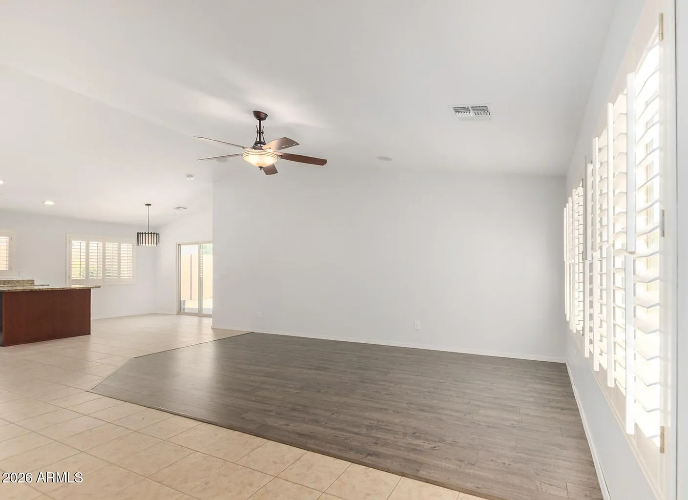 3 bed, 1569 sqft, $2,400 — Photo 2