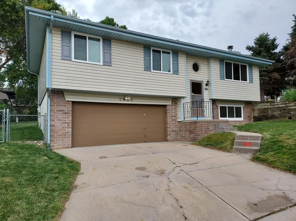 8709 S 139th St, Omaha, NE 68138