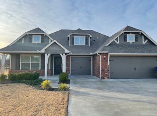 16772 E 115th St N, Owasso, OK 74055