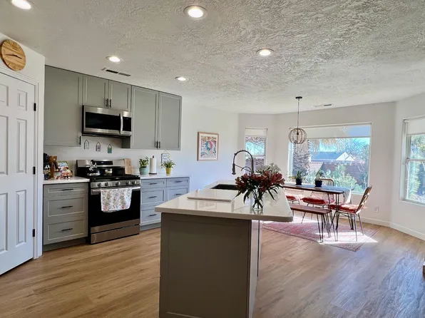 106 E 375 S, Ivins, UT 84738