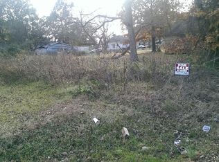 209 E Dairy St, Hope, AR 71801