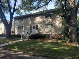 511 Mitchell Ct APT F, Champaign, IL 61821